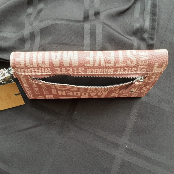 Steve Madden Trifold Clutch Wallet Wristlet - Pink (NWT) - Picture 3 of 12